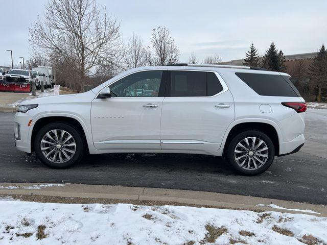 used 2022 Chevrolet Traverse car, priced at $33,495