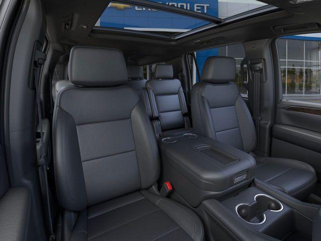 new 2024 Chevrolet Suburban car, priced at $69,376