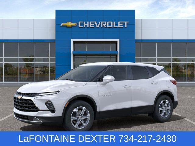 new 2025 Chevrolet Blazer car, priced at $35,046