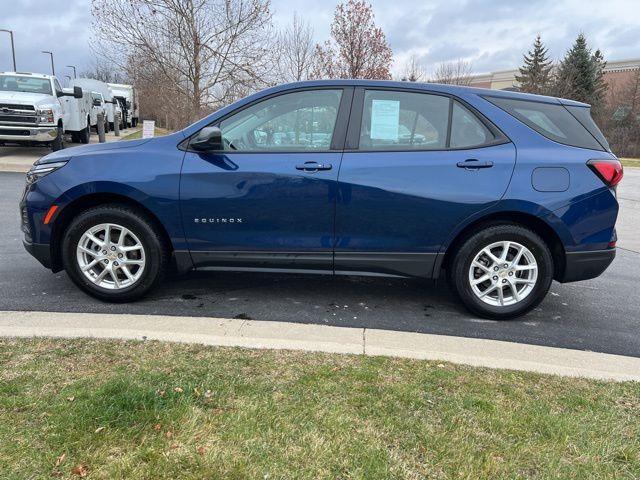 used 2022 Chevrolet Equinox car, priced at $18,995