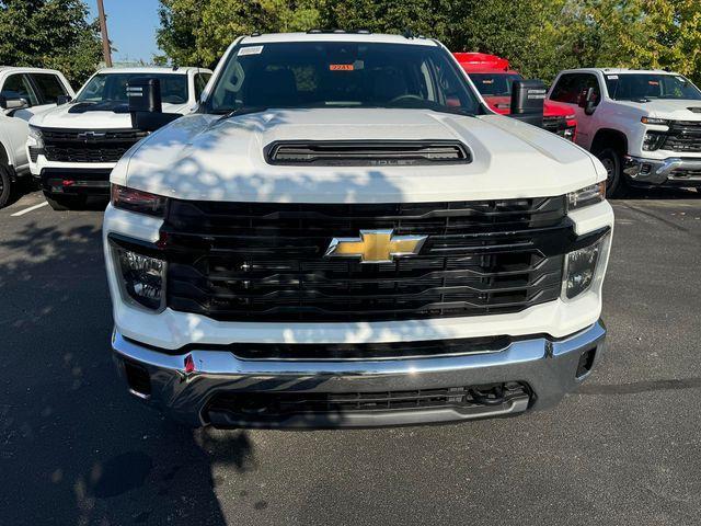 new 2024 Chevrolet Silverado 3500 car, priced at $65,302