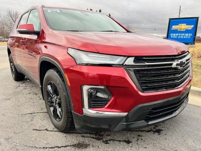 used 2022 Chevrolet Traverse car, priced at $31,595