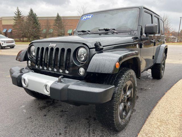 used 2014 Jeep Wrangler Unlimited car, priced at $11,495