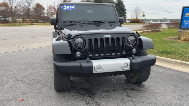 used 2014 Jeep Wrangler Unlimited car, priced at $11,495