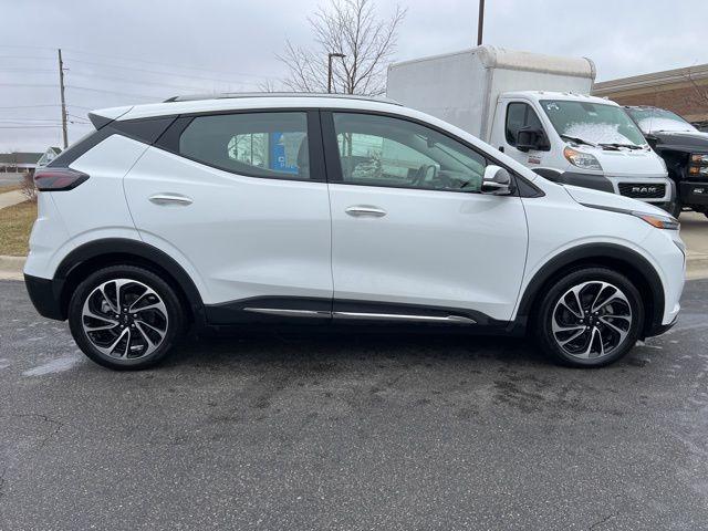 used 2023 Chevrolet Bolt EUV car, priced at $22,595