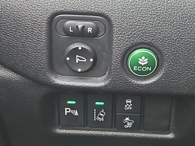 used 2018 Honda Pilot car, priced at $17,100