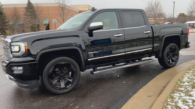 used 2018 GMC Sierra 1500 car, priced at $28,995