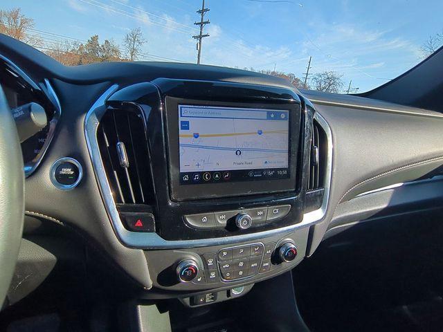 used 2023 Chevrolet Traverse car, priced at $33,000