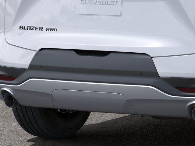 new 2025 Chevrolet Blazer car, priced at $37,519