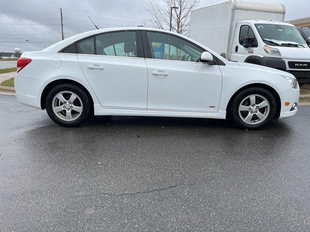 used 2014 Chevrolet Cruze car, priced at $7,275