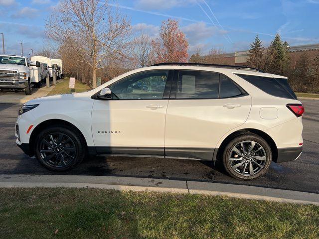 used 2022 Chevrolet Equinox car, priced at $23,625