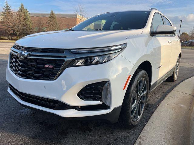 used 2022 Chevrolet Equinox car, priced at $23,625