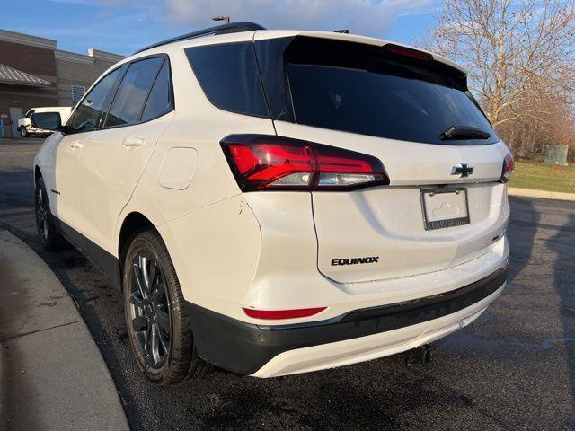 used 2022 Chevrolet Equinox car, priced at $23,625