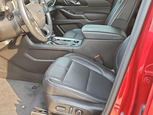 used 2022 Chevrolet Traverse car, priced at $36,595