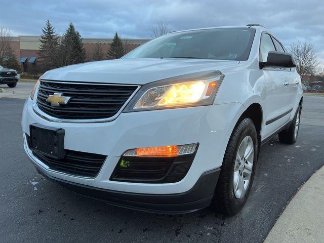 used 2017 Chevrolet Traverse car, priced at $11,995