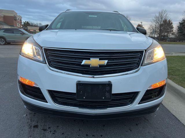 used 2017 Chevrolet Traverse car, priced at $11,995