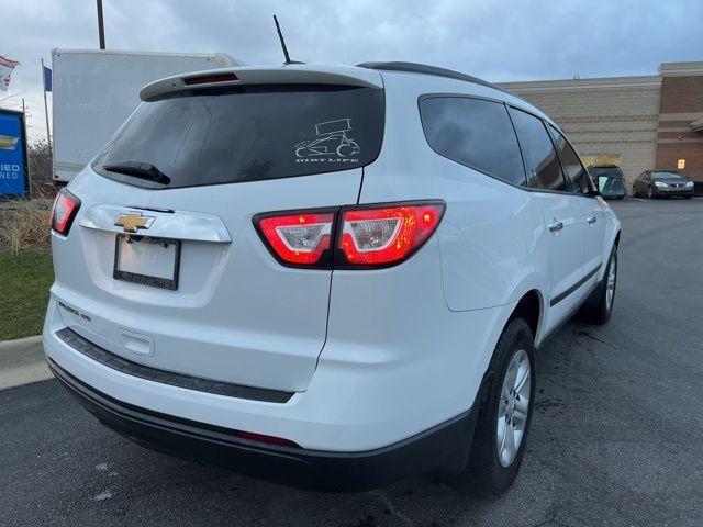 used 2017 Chevrolet Traverse car, priced at $11,995