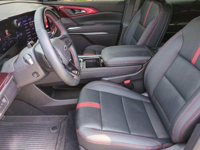 used 2024 Chevrolet Traverse car, priced at $52,495