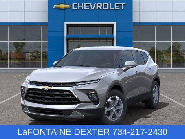 new 2025 Chevrolet Blazer car, priced at $35,046