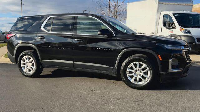 used 2022 Chevrolet Traverse car, priced at $24,195