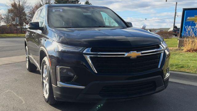 used 2022 Chevrolet Traverse car, priced at $24,195