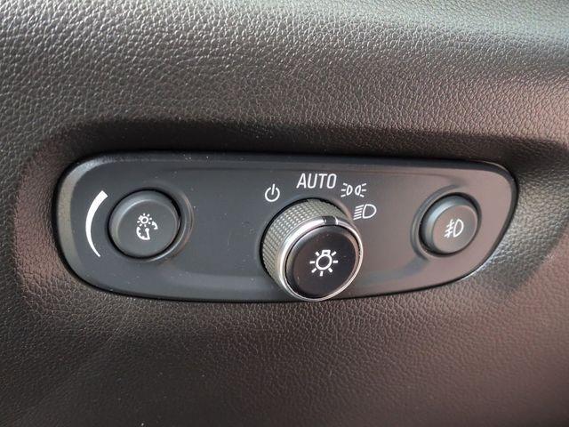 used 2021 Chevrolet Traverse car, priced at $24,295