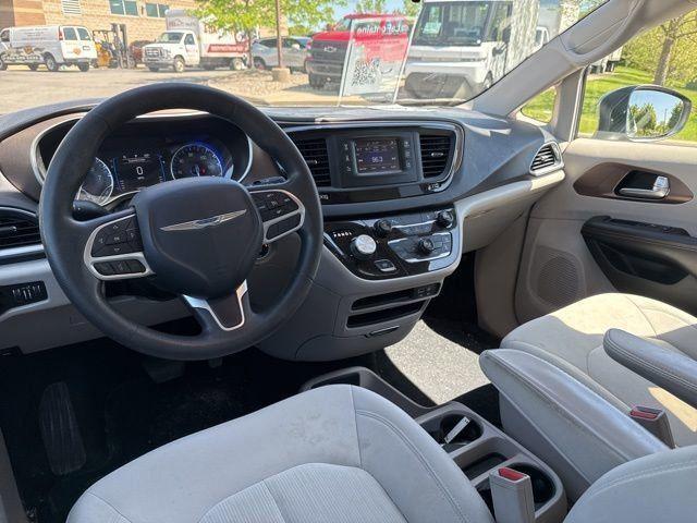 used 2017 Chrysler Pacifica car, priced at $10,995