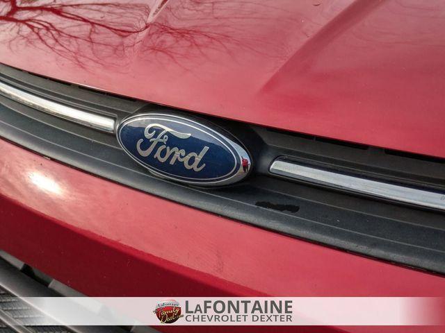 used 2013 Ford Escape car, priced at $7,000