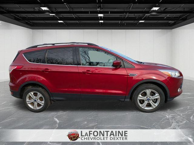 used 2013 Ford Escape car, priced at $7,000