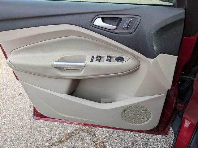 used 2013 Ford Escape car, priced at $7,000