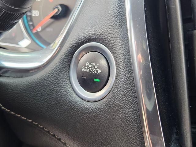 used 2023 Chevrolet Traverse car, priced at $32,595