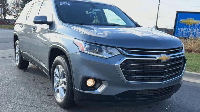 used 2021 Chevrolet Traverse car, priced at $22,945