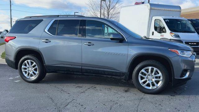 used 2021 Chevrolet Traverse car, priced at $22,945