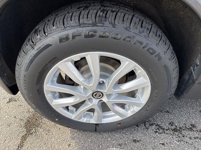 used 2018 Nissan Rogue car, priced at $13,650