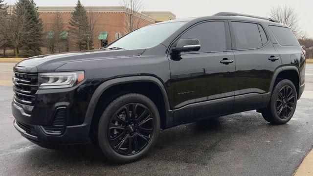 used 2022 GMC Acadia car, priced at $21,625