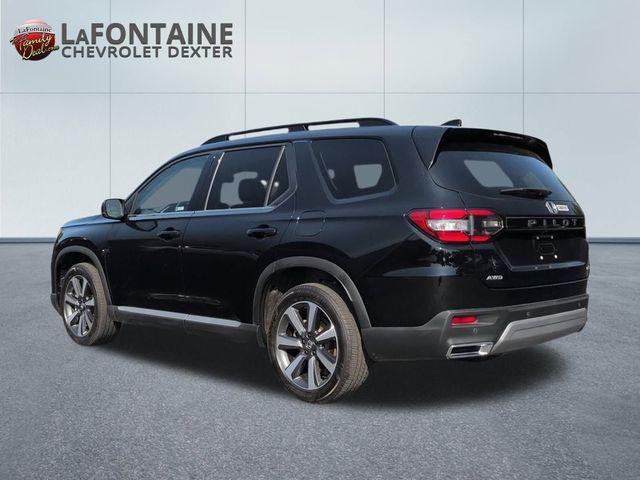 used 2024 Honda Pilot car, priced at $42,295