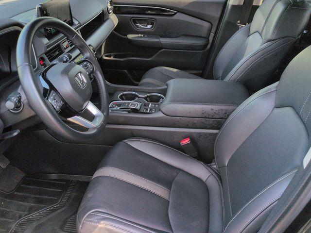 used 2024 Honda Pilot car, priced at $42,295