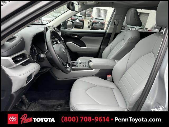 used 2021 Toyota Highlander car, priced at $33,188