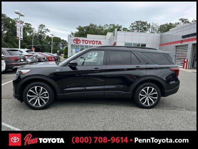 used 2022 Ford Explorer car, priced at $34,890