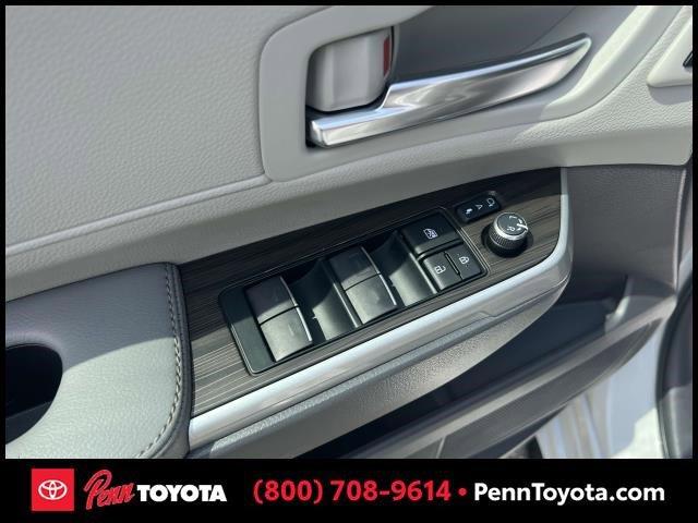 used 2022 Toyota Sienna car, priced at $44,906
