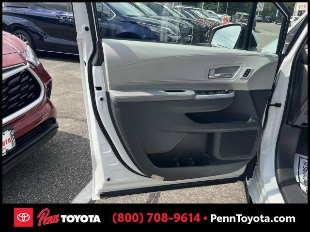 used 2022 Toyota Sienna car, priced at $44,906