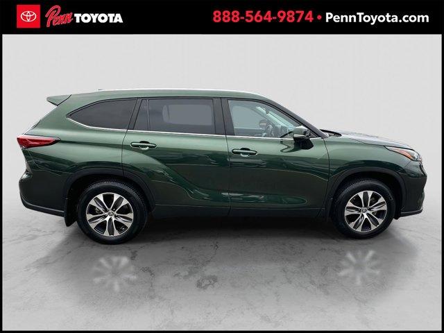used 2023 Toyota Highlander car, priced at $39,191