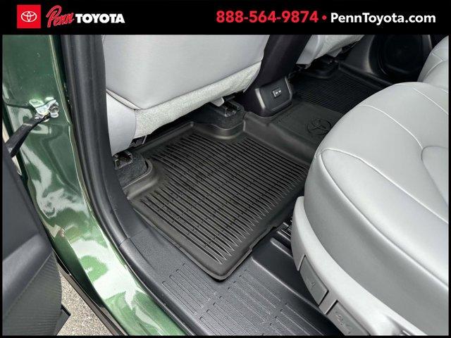used 2023 Toyota Highlander car, priced at $39,191