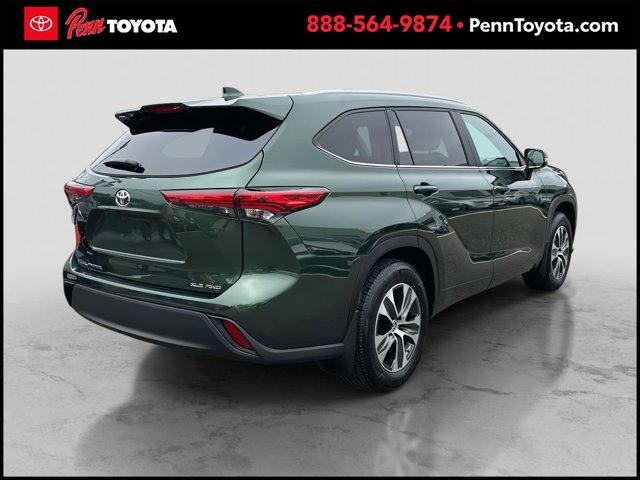 used 2023 Toyota Highlander car, priced at $39,191