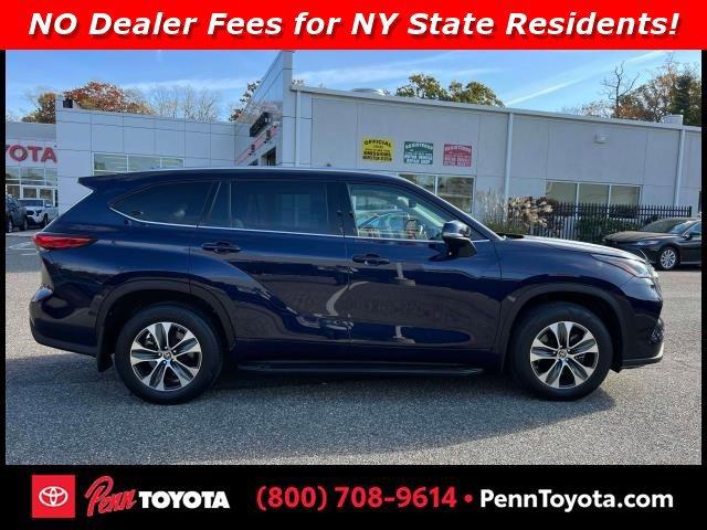 used 2021 Toyota Highlander car, priced at $33,188