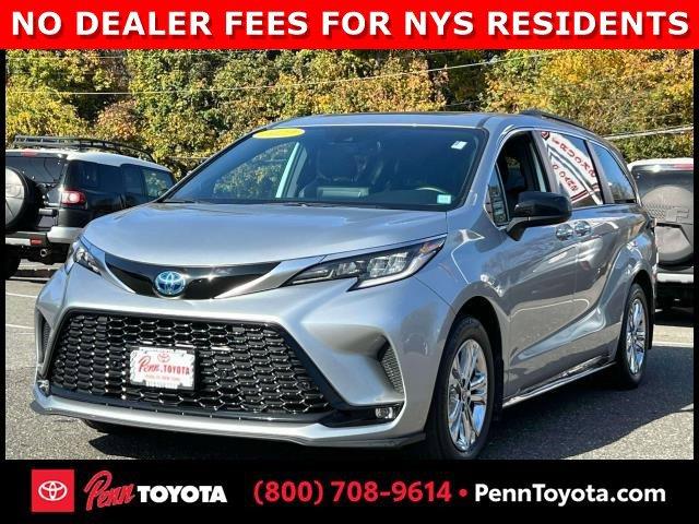 used 2022 Toyota Sienna car, priced at $41,488