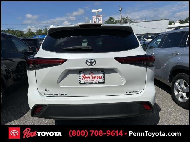 used 2022 Toyota Highlander car, priced at $35,503