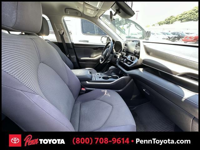 used 2021 Toyota Highlander car, priced at $29,488