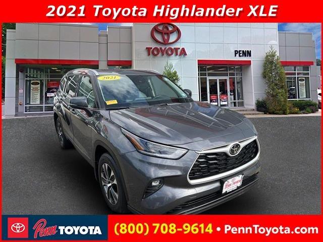 used 2021 Toyota Highlander car, priced at $35,995