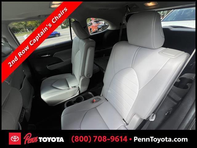 used 2021 Toyota Highlander car, priced at $35,995